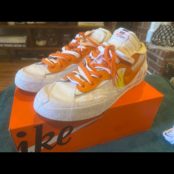 Nike Blazer Low Sacai Men USD12 White Magma Orange - Picture 6 of 16